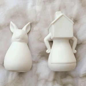 Alice in Wonderland Salt and Pepper Shakers